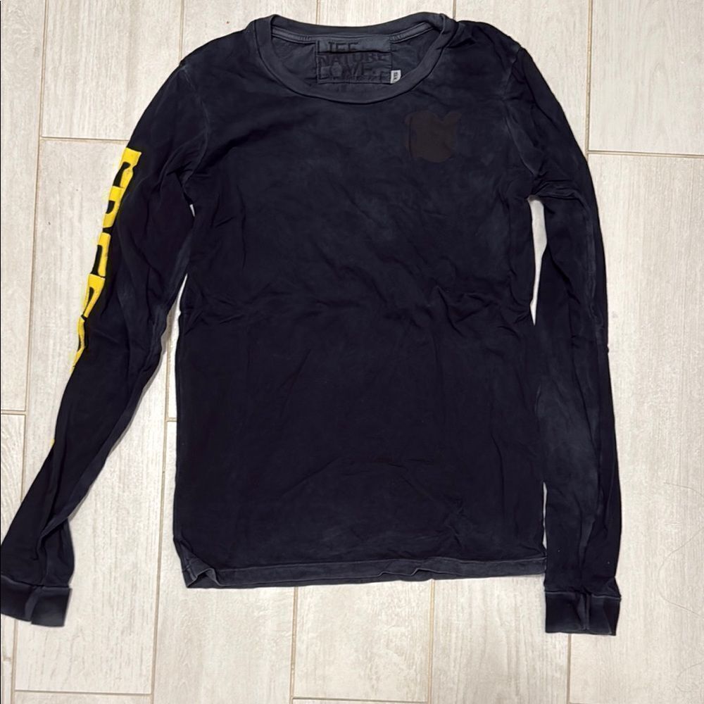 Free city Xs Black long sleeve new